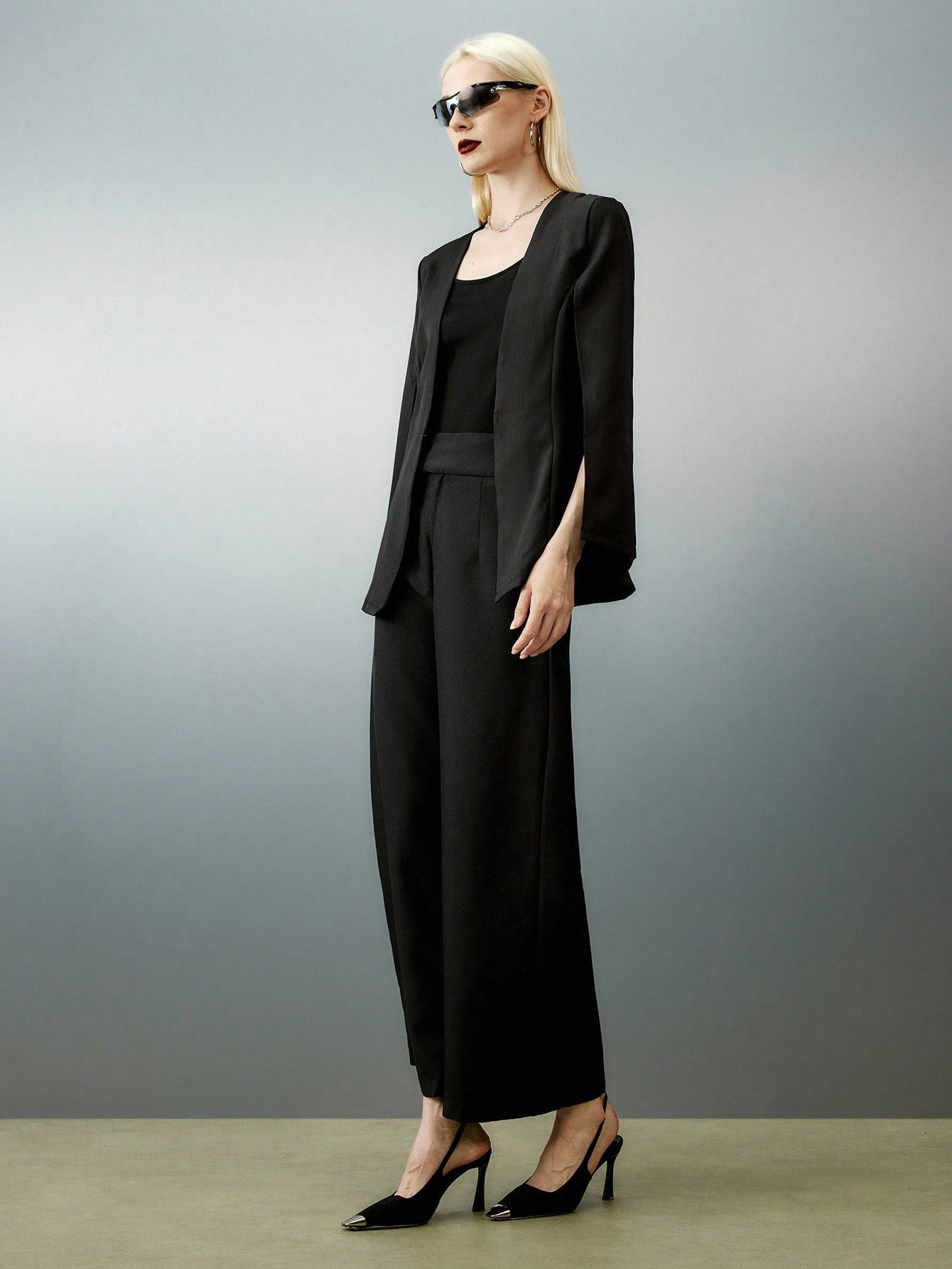 Airlisse Cloak Sleeve Open Front Blazer