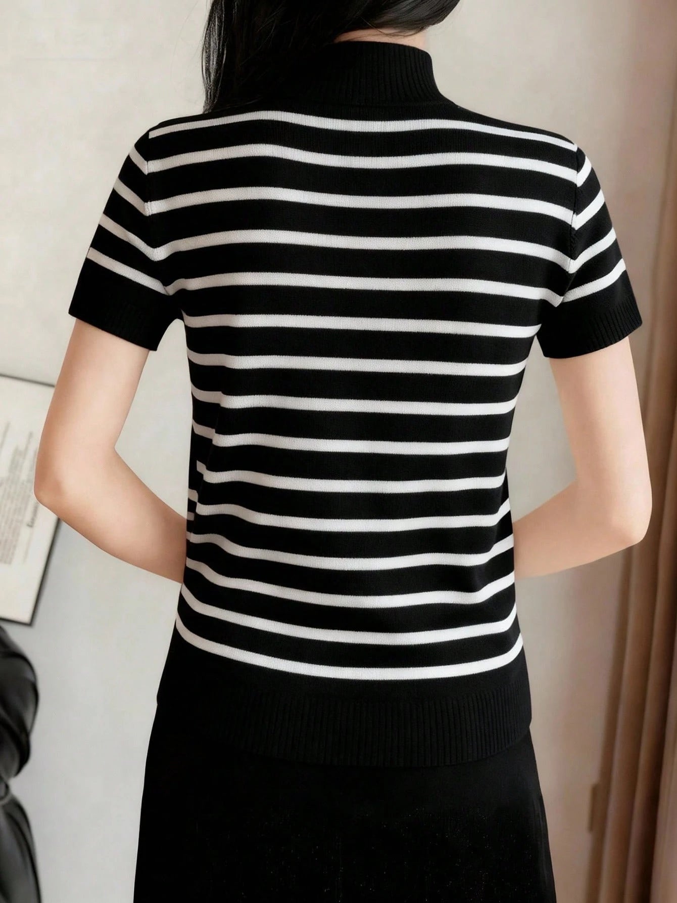 Women Casual Solid Color Turtleneck Slim Fit Short Sleeve Knit Top shein