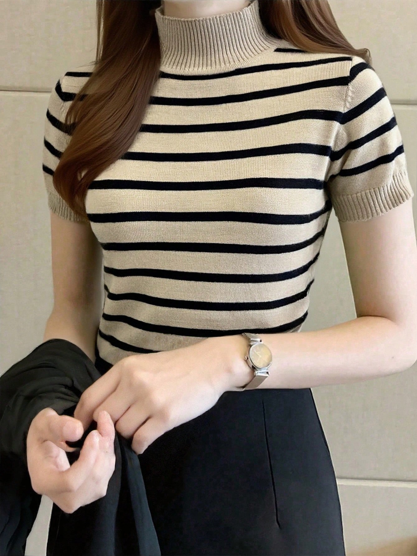 Women Casual Solid Color Turtleneck Slim Fit Short Sleeve Knit Top