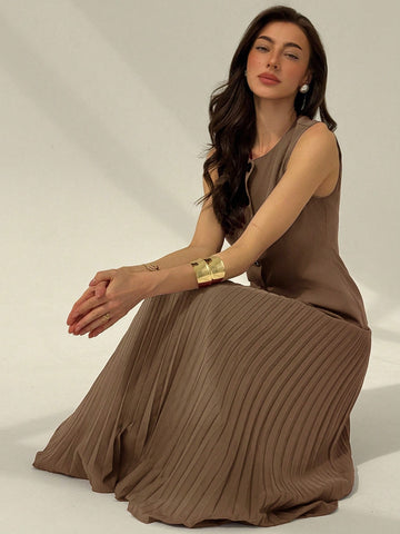 Women's Solid Color Vest + Pleated A-Line Skirt Suit