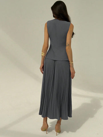 Women's Solid Color Vest + Pleated A-Line Skirt Suit
