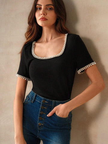 Women's Black Short-Sleeved T-Shirt With Pearl And Rhinestone