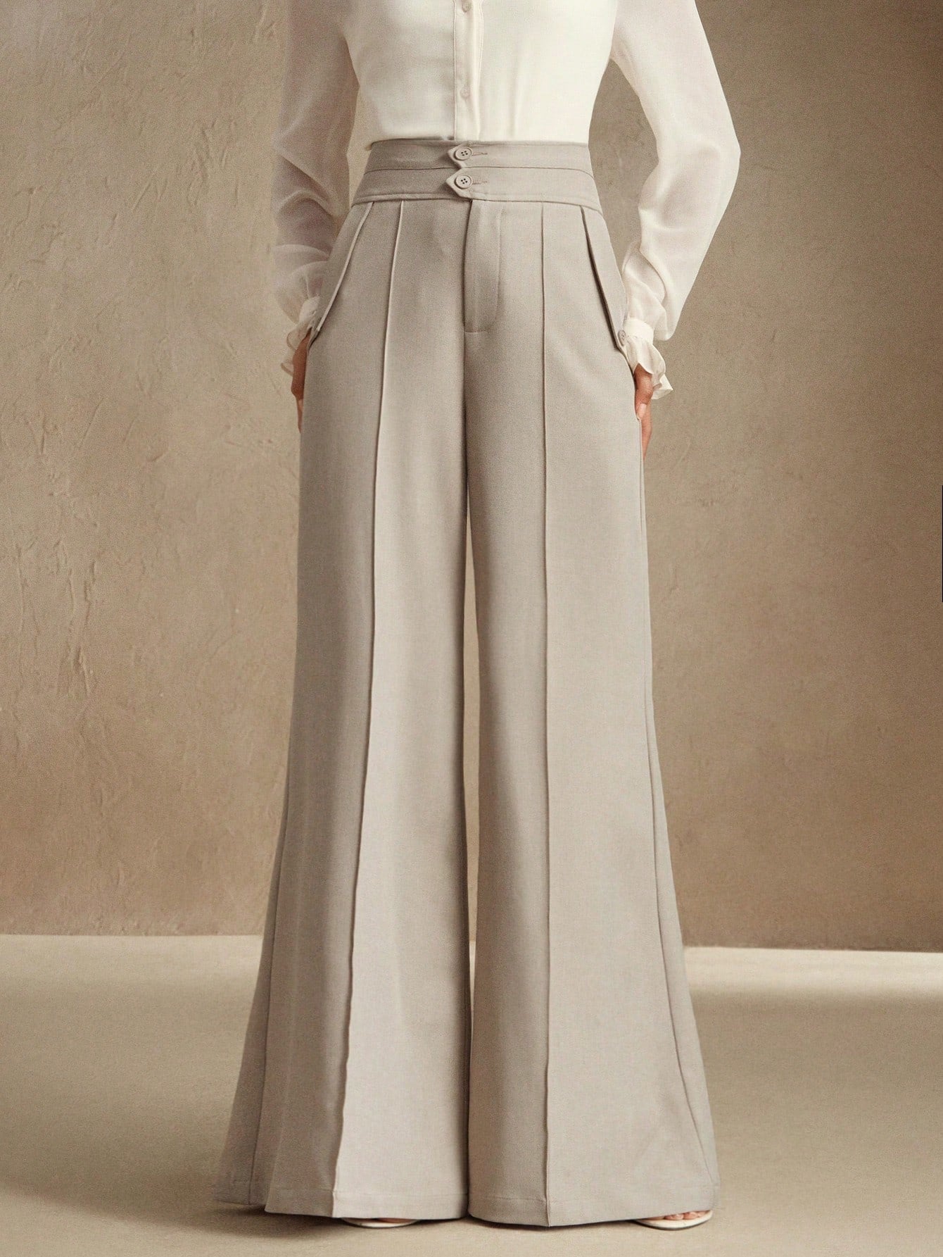 Elegant High-Waisted Flared Leg Double-Button Suit Pants shein