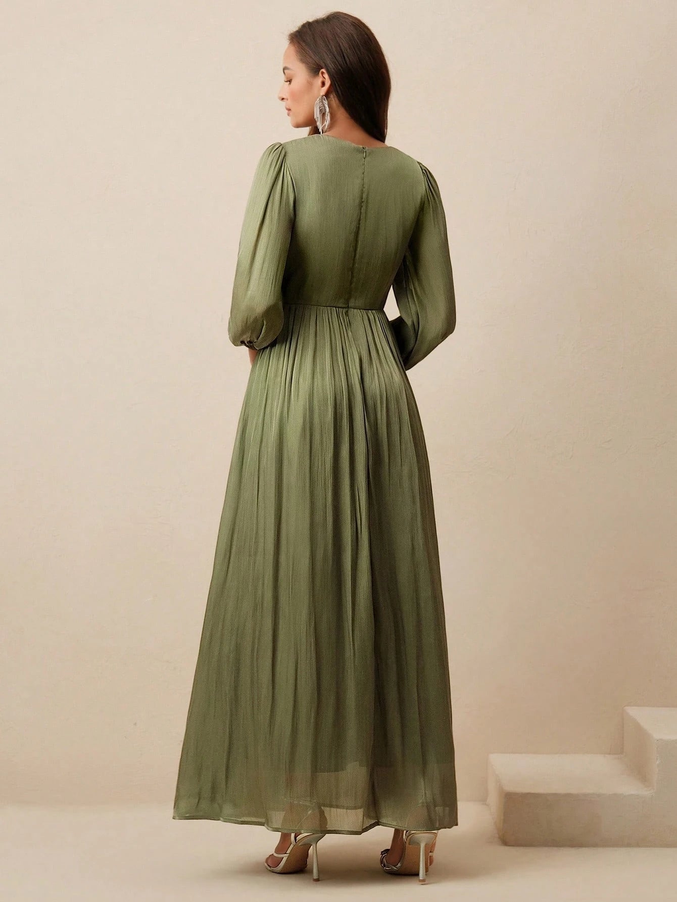 Long Sleeve Pleated Waist Shiny Dress, Elegant And Versatile shein
