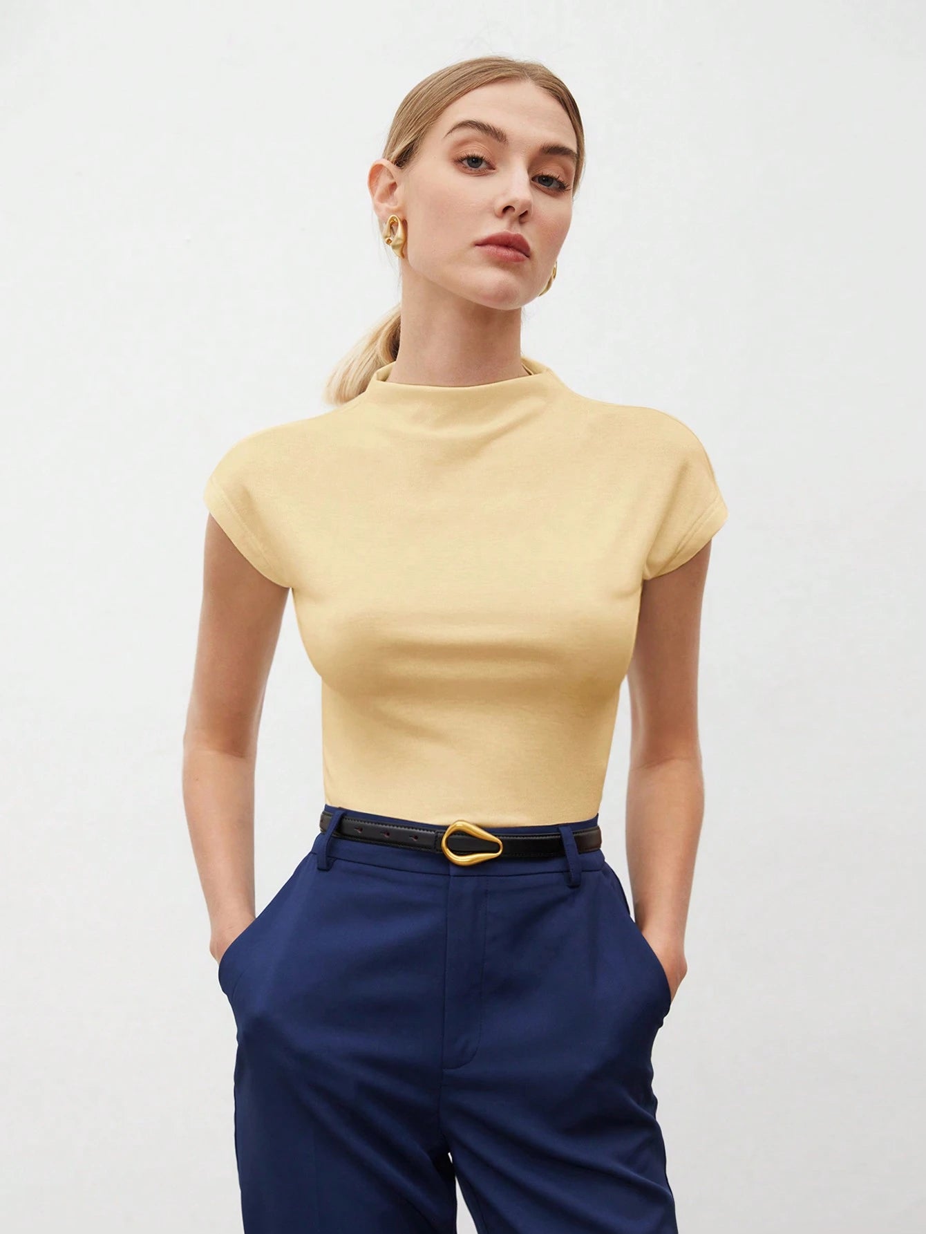 Round Collar Stitched Shoulder Cap Sleeve Women Blouse shein