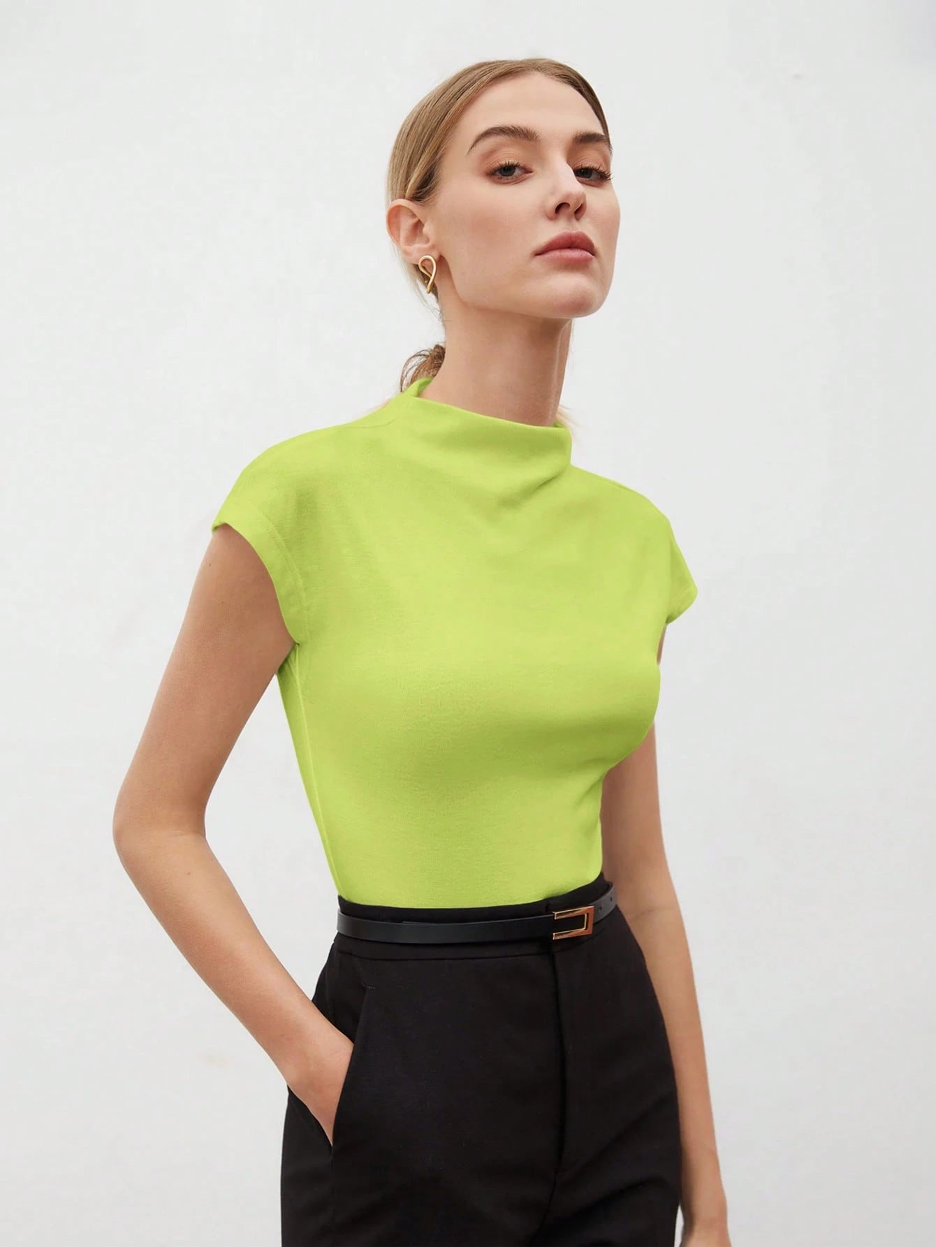 Round Collar Stitched Shoulder Cap Sleeve Women Blouse shein