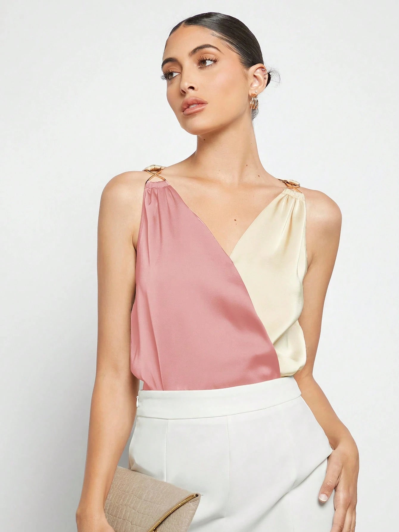 BizChic Colorblock Sleeveless Shirt shein