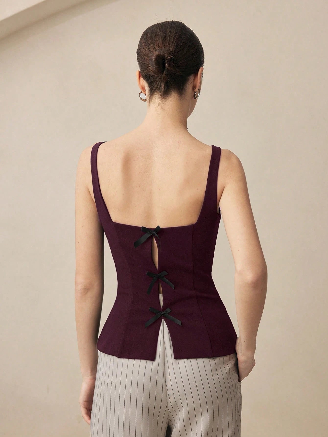 Elegant Women's Sleeveless Off-Shoulder Summer Top shein