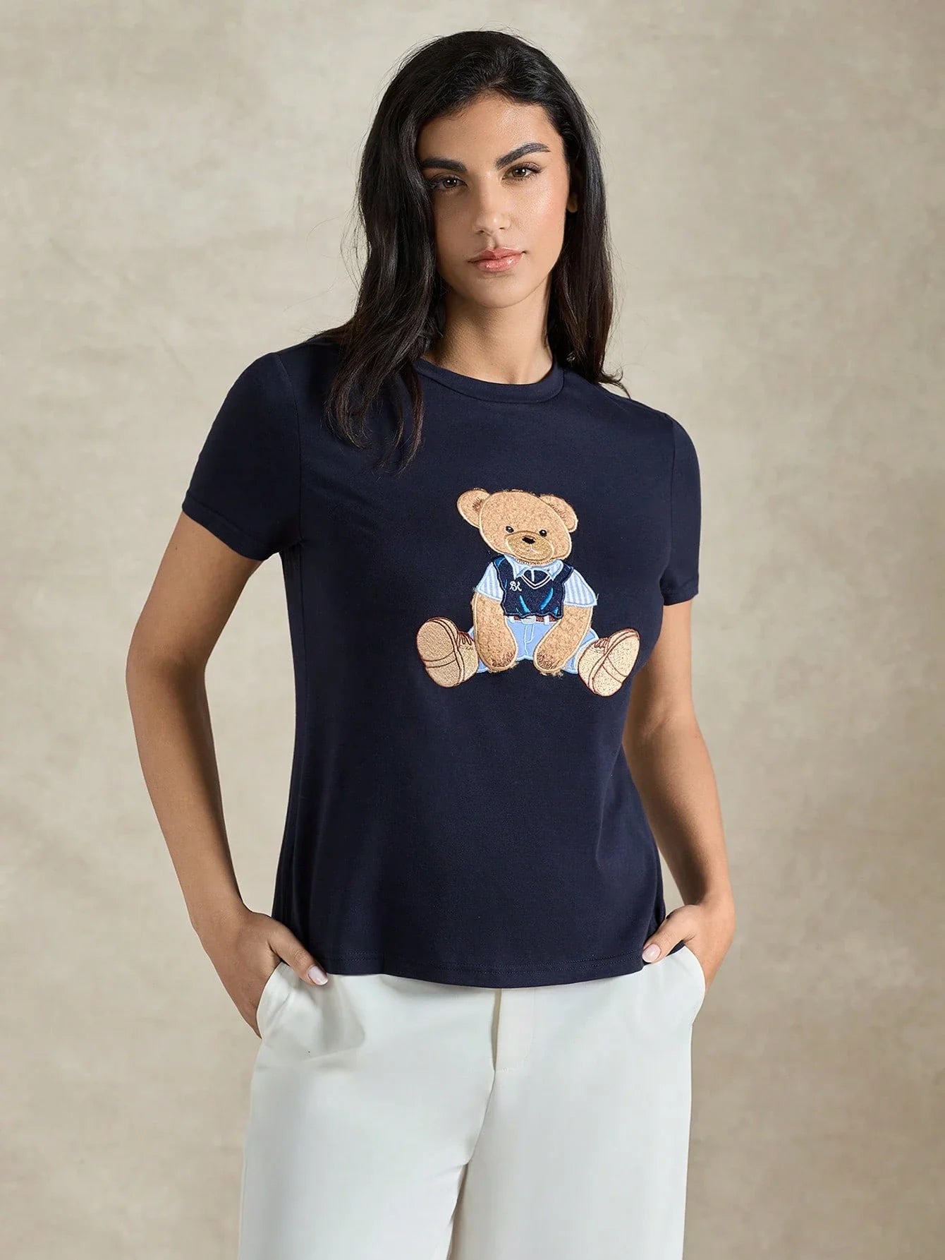 Women's Round Neck Bear Embroidery Casual Versatile Daily Wear Short Sleeve T-Shirt shein