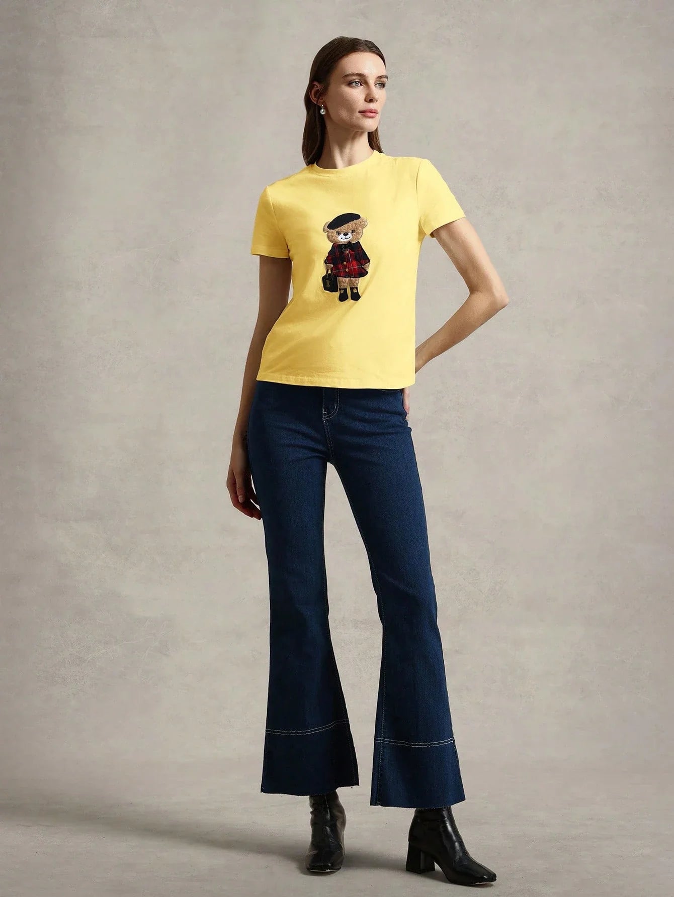 Casual Knit Crew Neck Short Sleeve Fitted Women T-Shirt shein