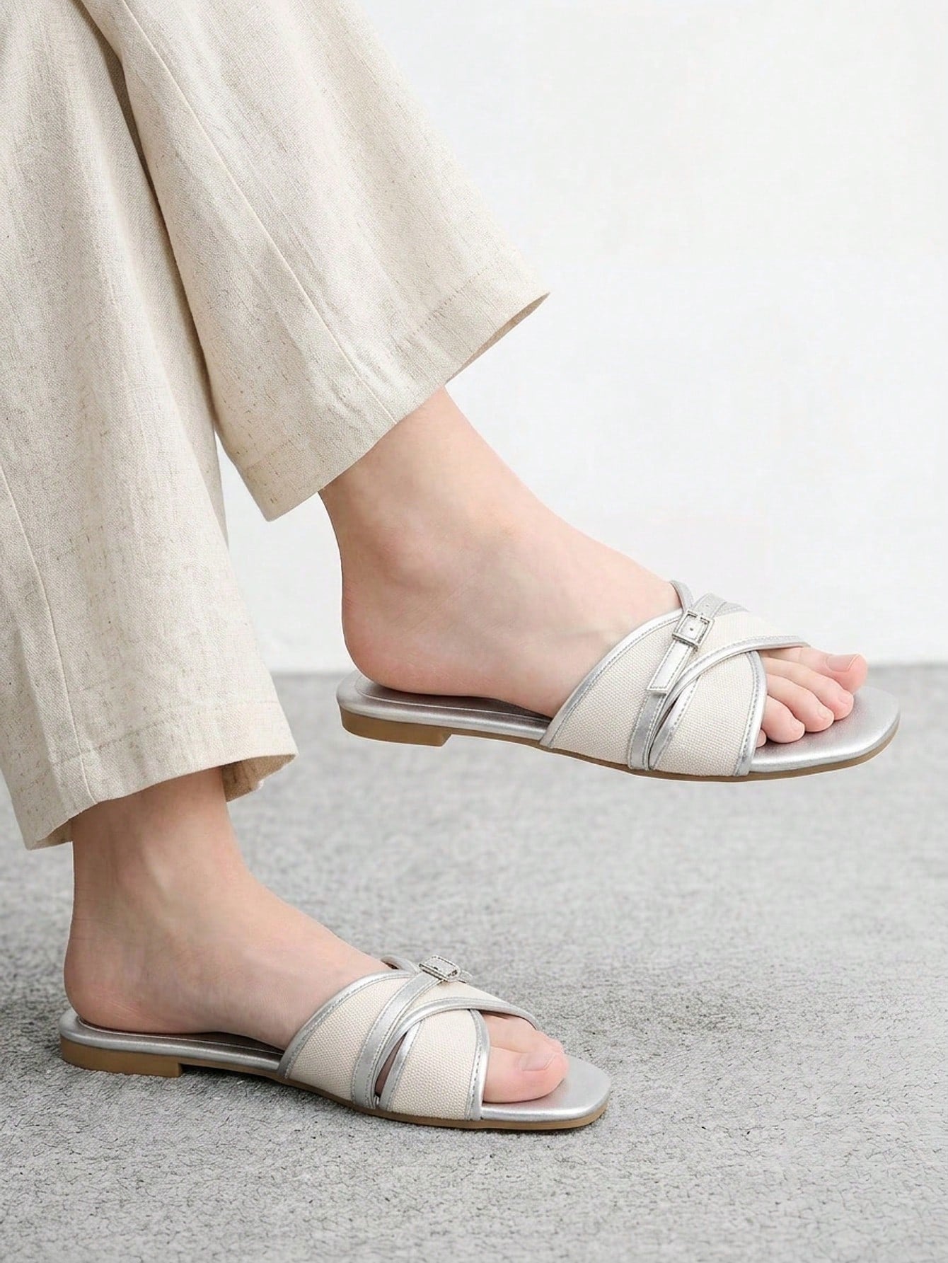 Simple Buckle Color Block Flat Sandals shein