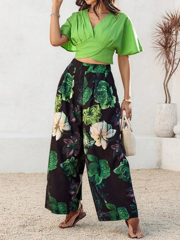 ChicMe Solid V Neck Short Sleeve Ruched Top Floral Print Pocket Design Leg Pants