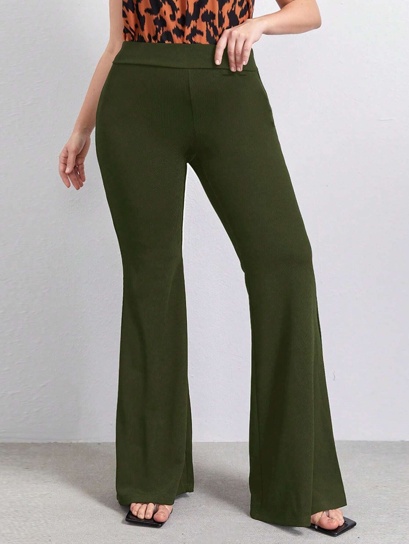 Clasi Plus Solid Flare Leg Pants shein