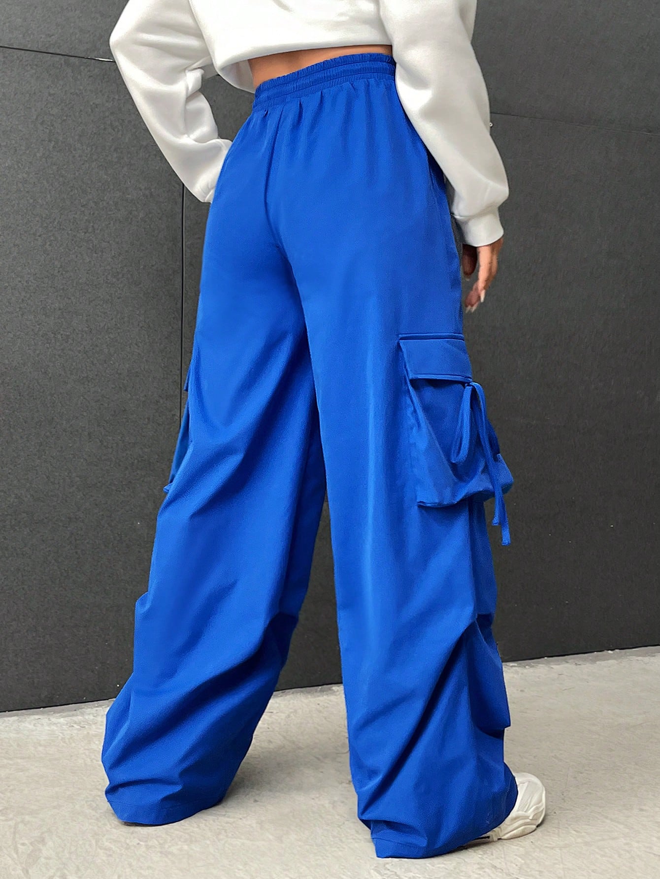 Coolane Flap Pocket Drawstring Waist Pants shein