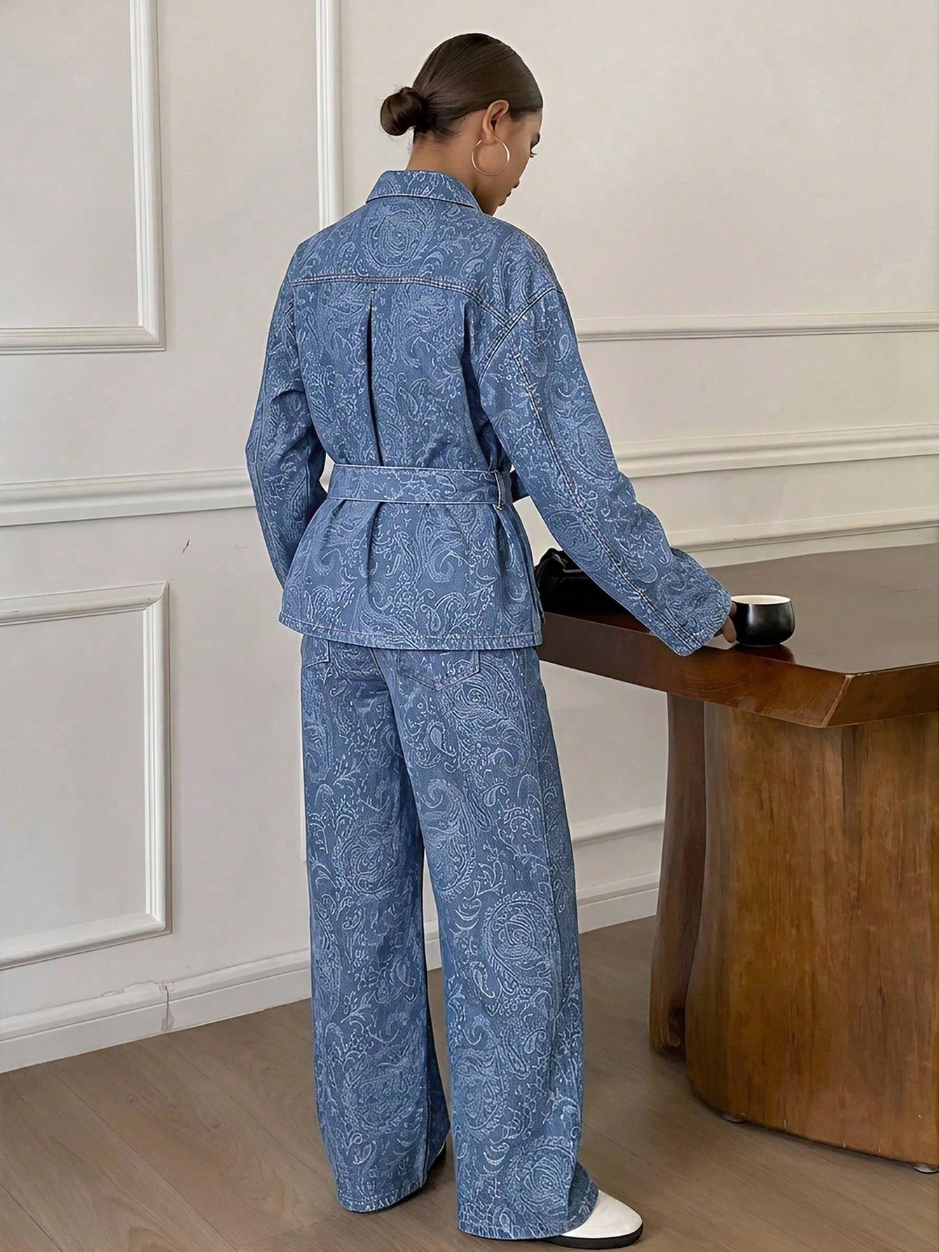 Casual Distressed Wash Waist Cinched Women Denim Suit