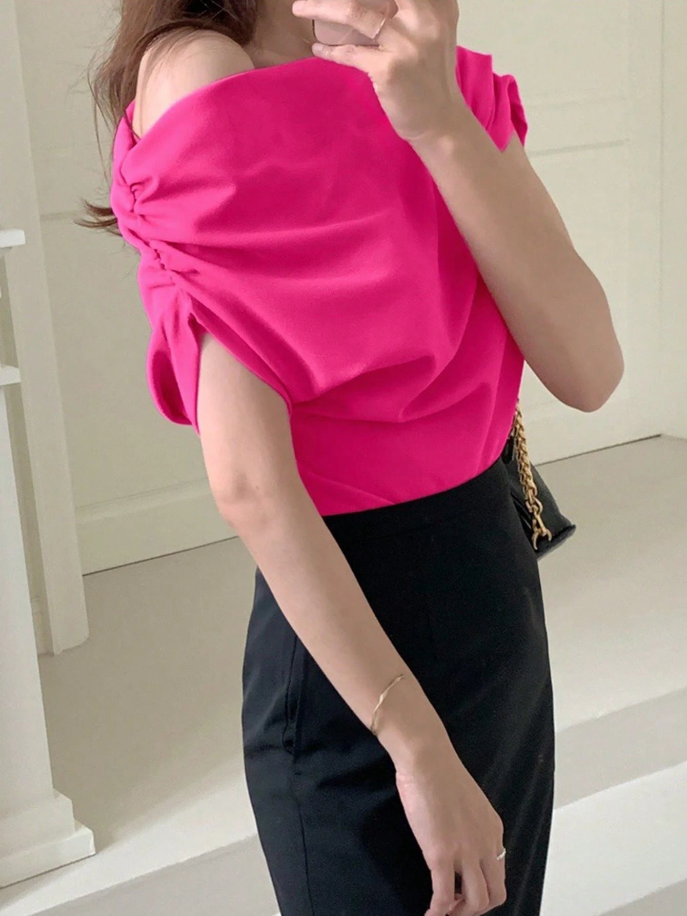DAZY Solid Asymmetrical Neck Batwing Sleeve Tee shein