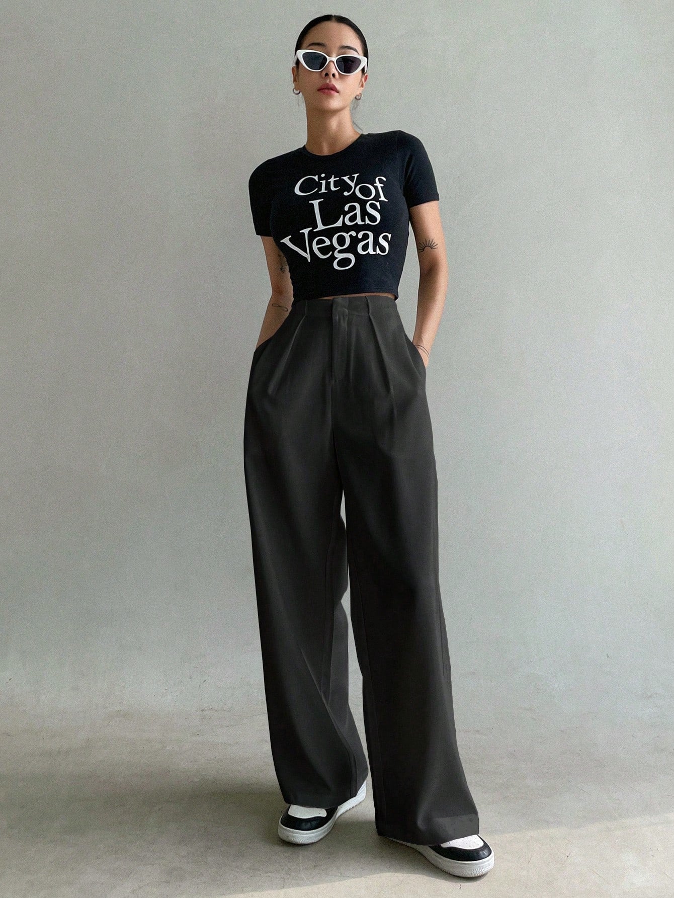 DAZY Solid Slant Pocket Wide Leg Suit Pants