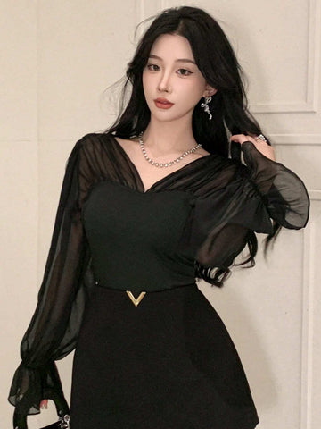 DAZY Women V-Neck Patchwork Puff Sleeve Blouse