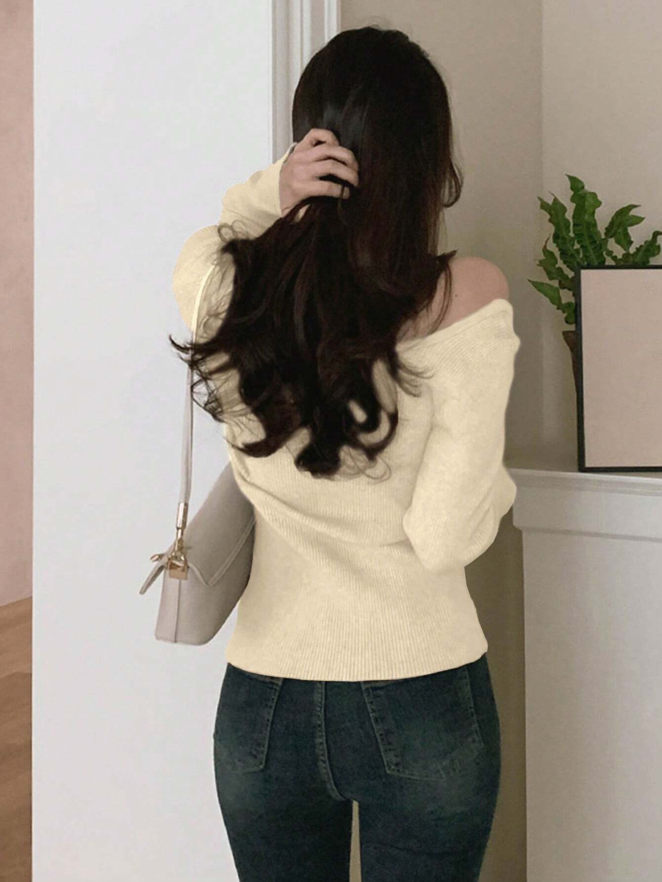 DAZY Women's Casual Solid Color Front Button Oblique Shoulder Cardigan shein