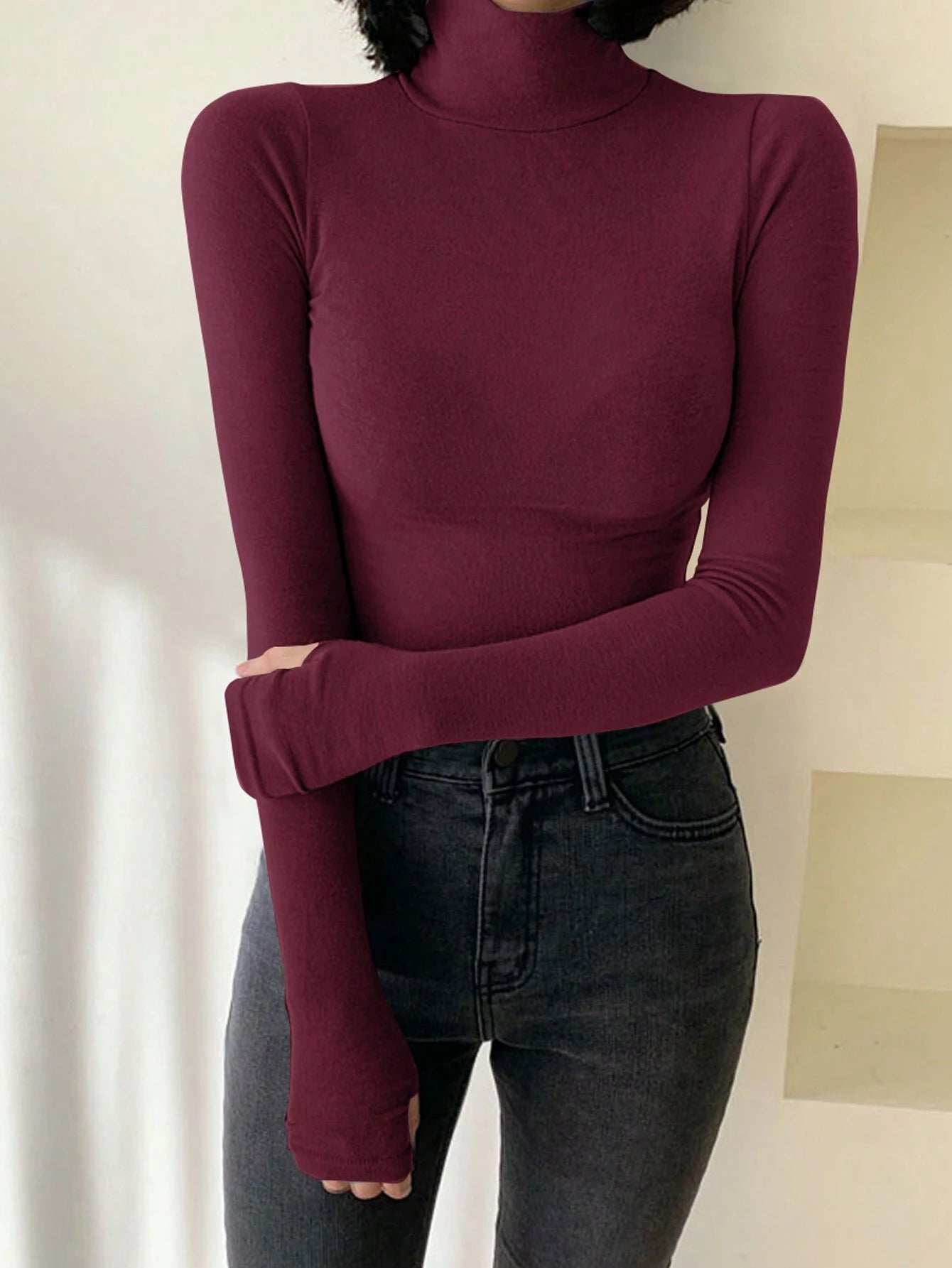 Solid Color Turtleneck Form-Fitting Thermal Lined T-Shirt Long Sleeve