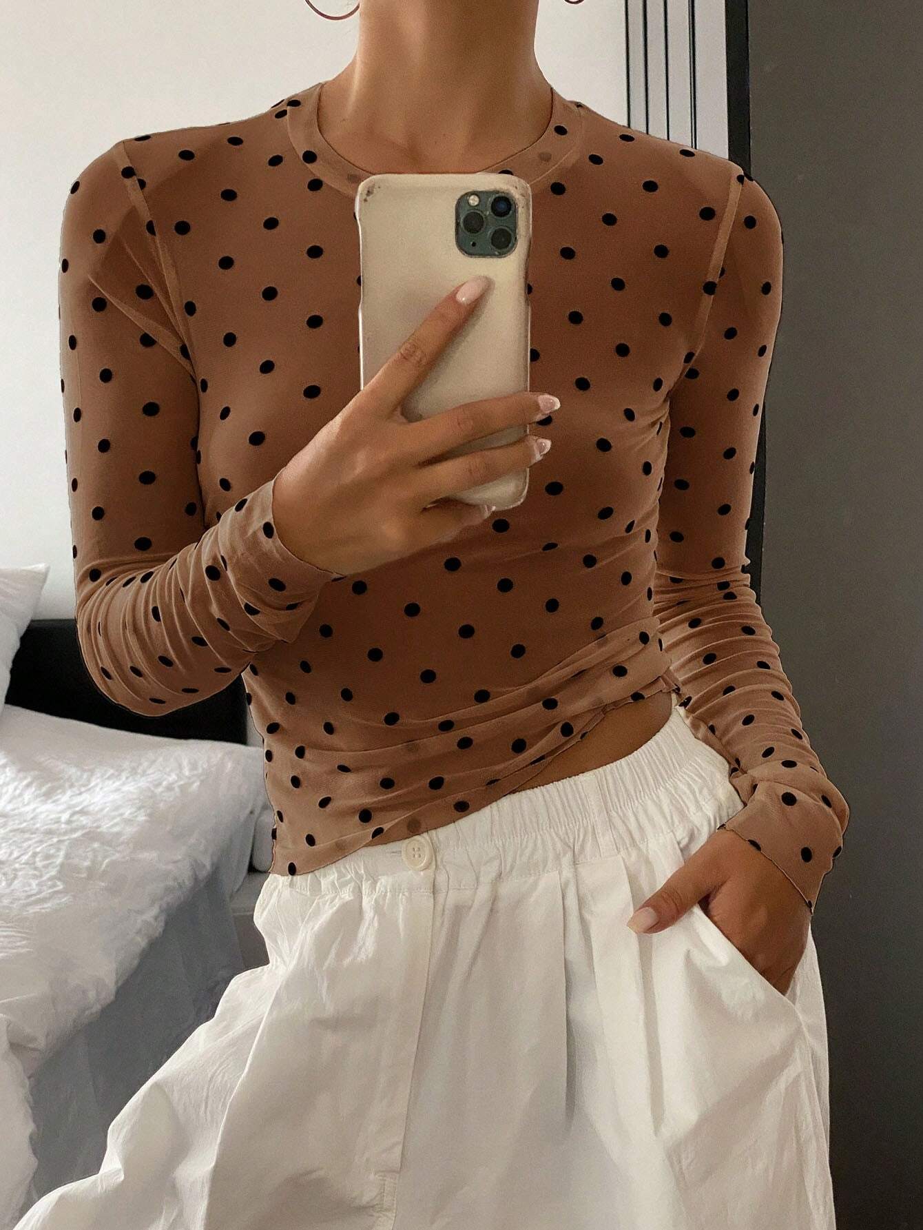 Women's Polka Dot Slim Fit Casual Round Neck Long Sleeve Top