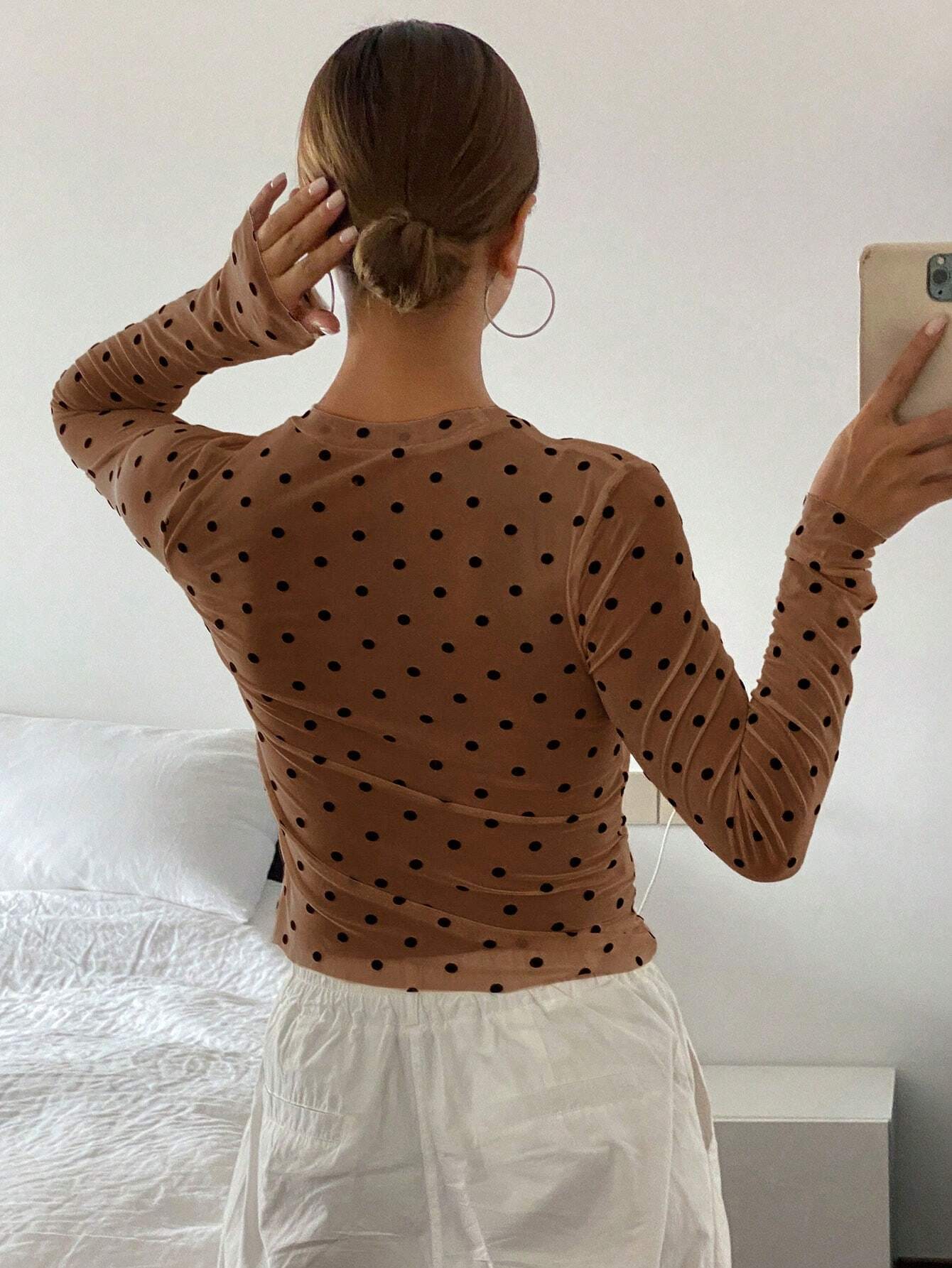 Women's Polka Dot Slim Fit Casual Round Neck Long Sleeve Top
