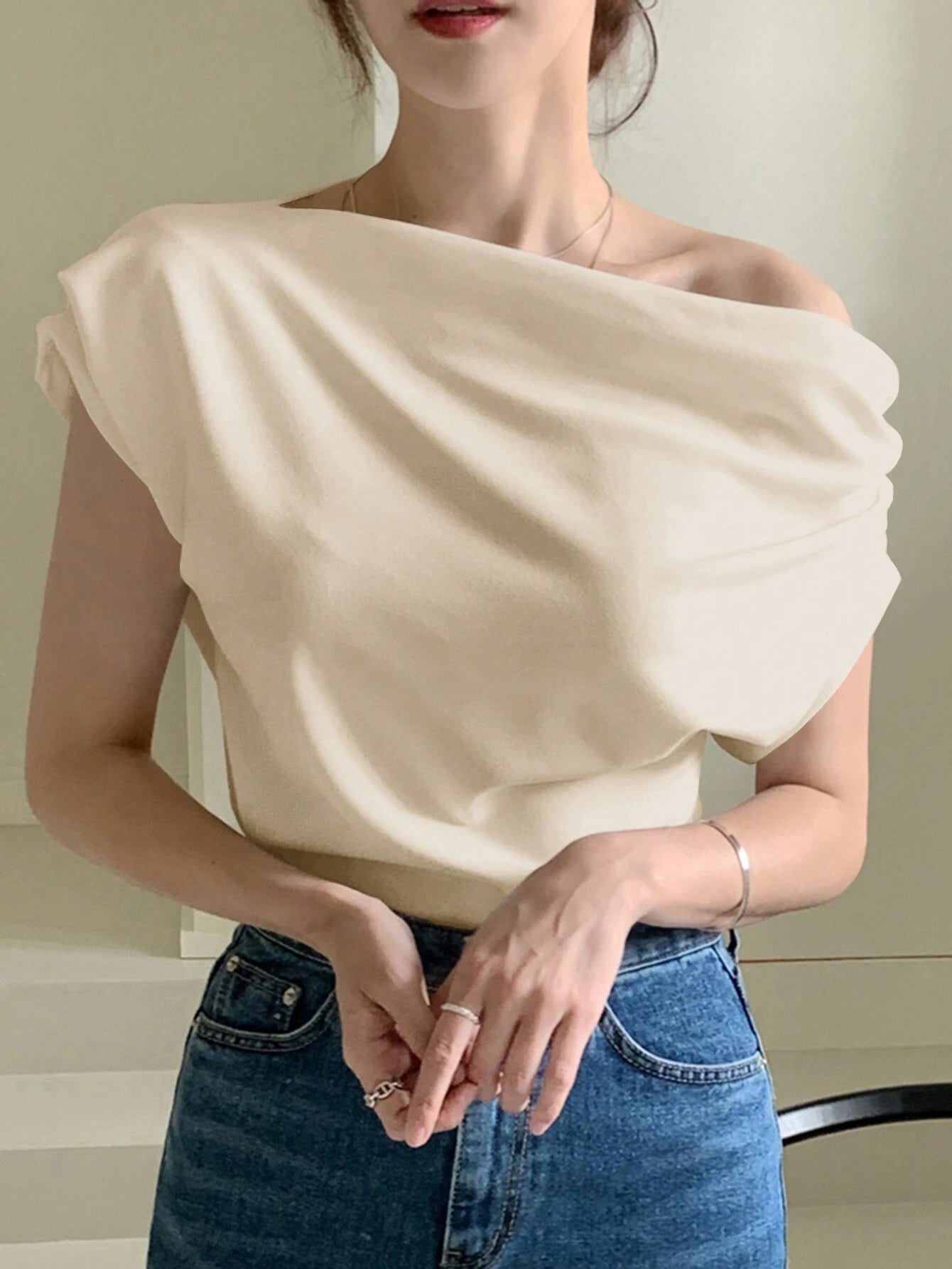 DAZY Solid Asymmetrical Neck Batwing Sleeve Tee