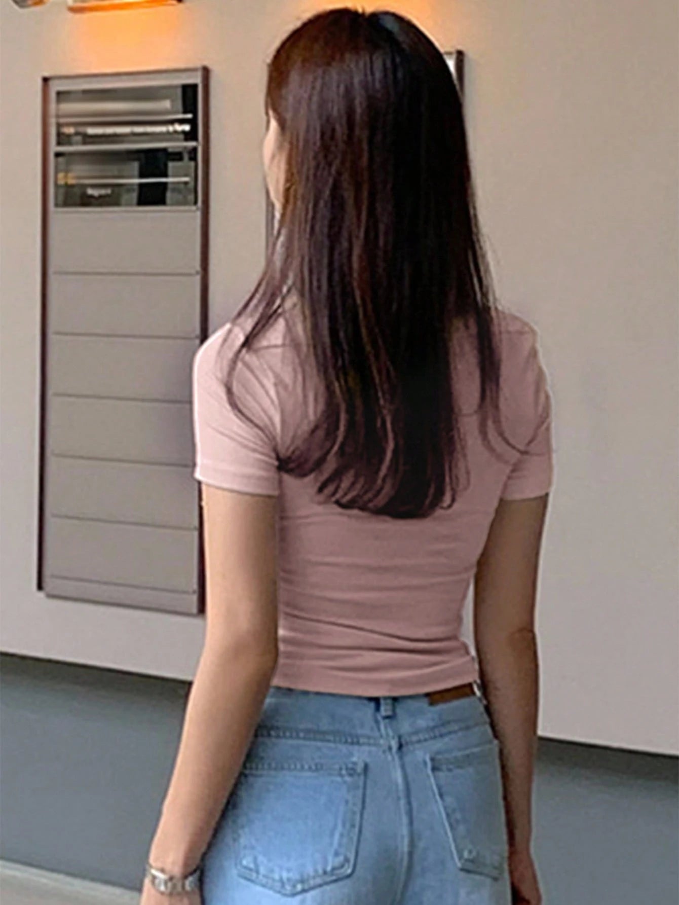 DAZY Women's Solid Color Mesh Patchwork Slim Fit Short Sleeve T-Shirt