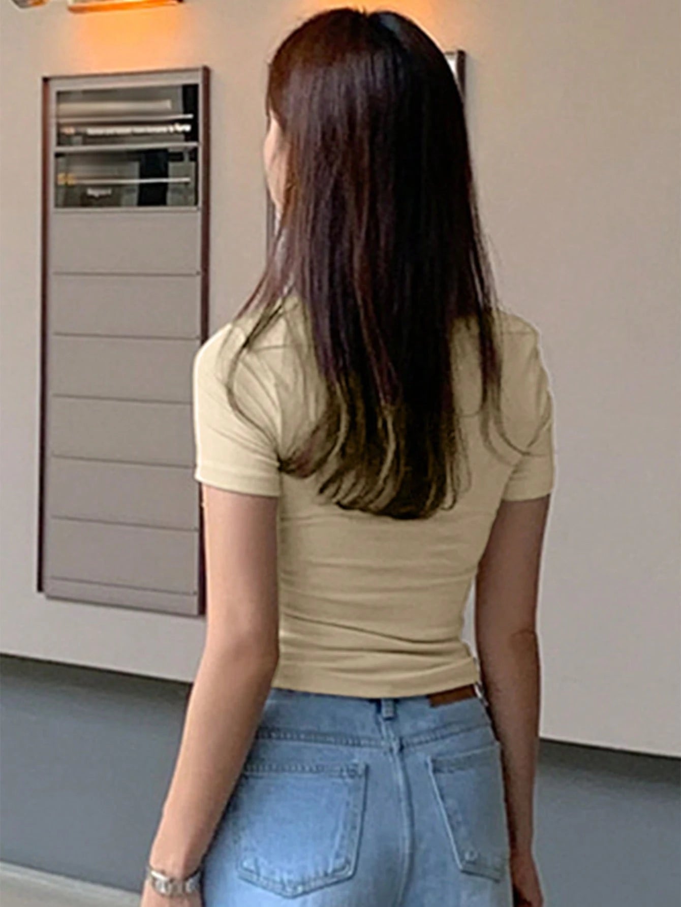 DAZY Women's Solid Color Mesh Patchwork Slim Fit Short Sleeve T-Shirt