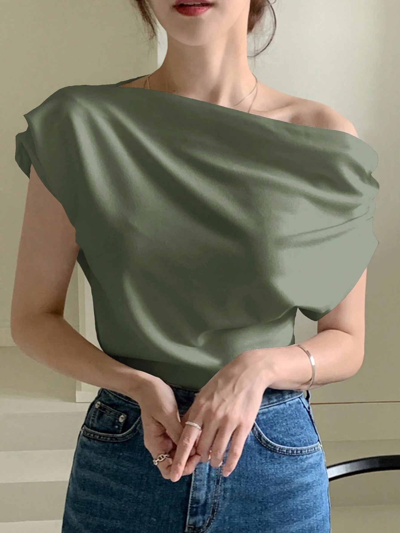 DAZY Solid Asymmetrical Neck Batwing Sleeve Tee