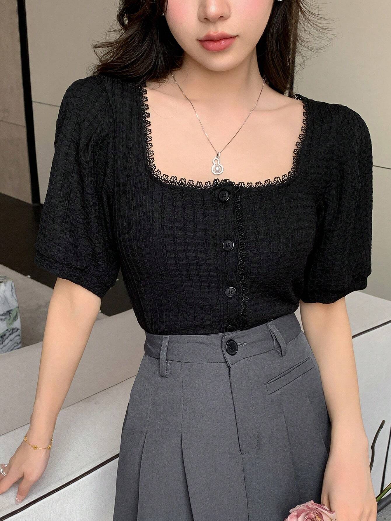 DAZY Women's Solid Color Textured Fabric Square Neck Short Sleeve Shirt