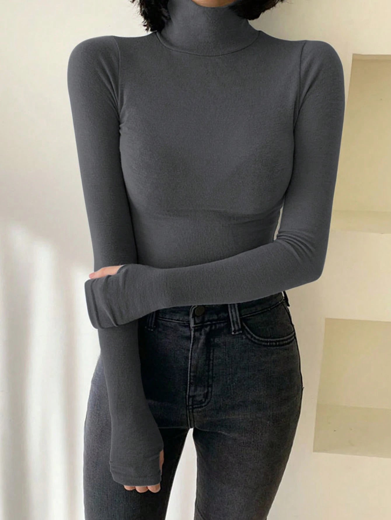 Solid Color Turtleneck Form-Fitting Thermal Lined T-Shirt Long Sleeve
