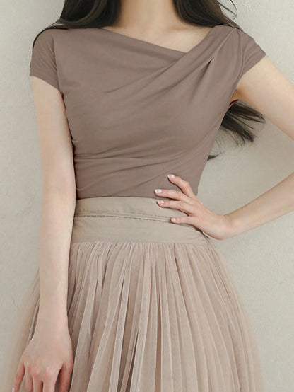 DAZY Women's Summer Solid Color Asymmetrical Collar Slim Short Sleeve T-Shirt