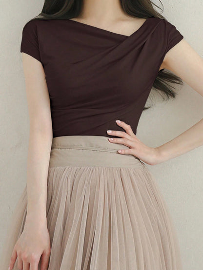 DAZY Women's Summer Solid Color Asymmetrical Collar Slim Short Sleeve T-Shirt