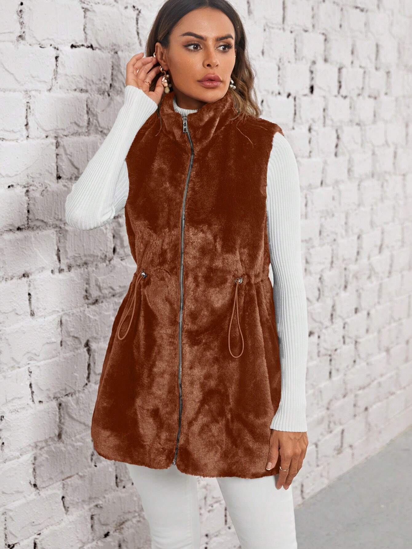 EMERY ROSE Drawstring Waist Zipper Vest Fuzzy Coat shein