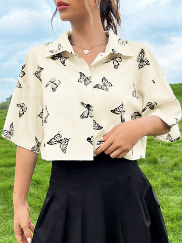 EZwear Butterfly Print Lapel Short Sleeves Drop Shoulder Truncate Shirt shein