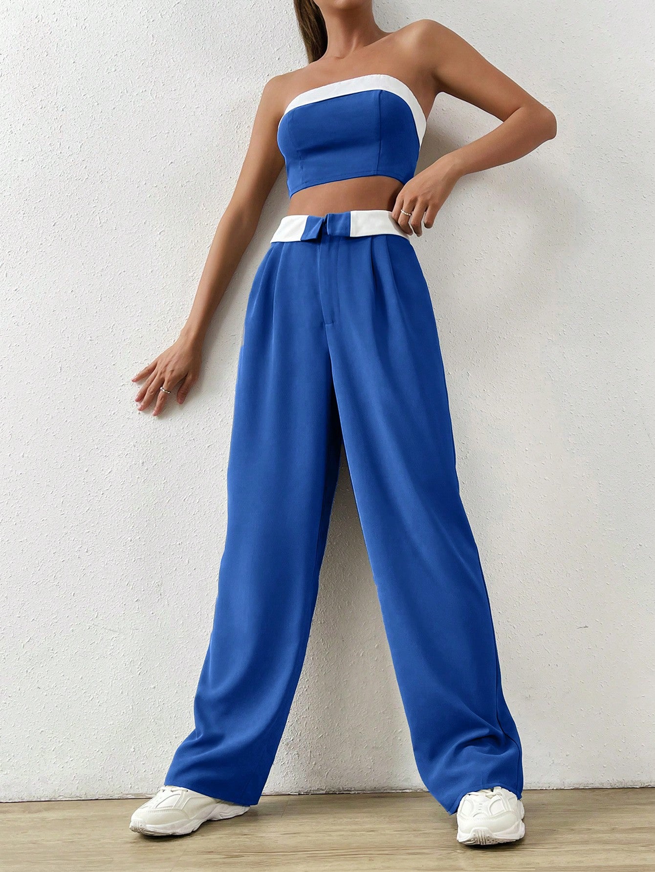 EZwear Contrast Trim Tube Top & Folded Waist Wide Leg Pants shein