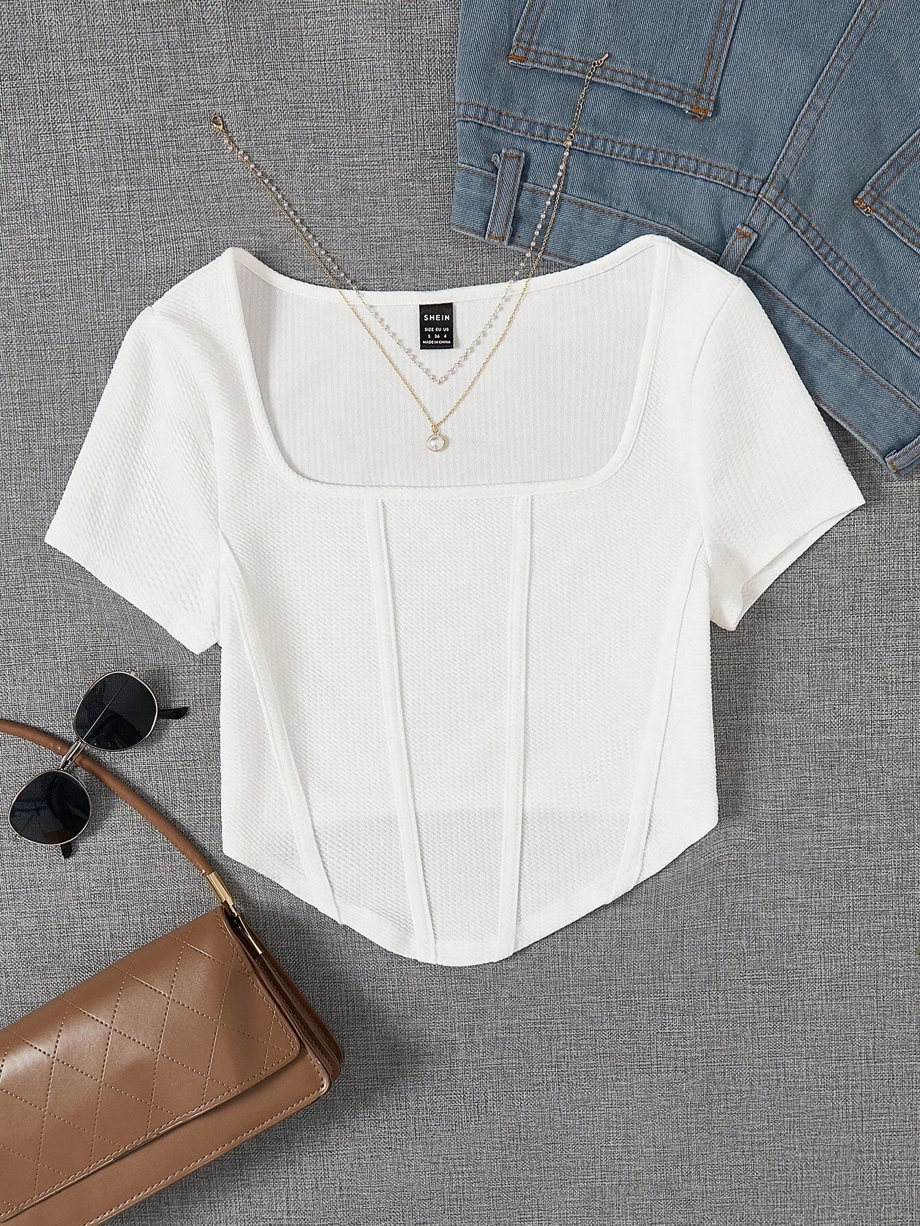 EZwear Scoop Neck Seam Front Tee shein