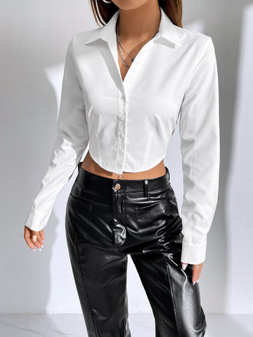 EZwear Solid Button Front Crop Shirt shein