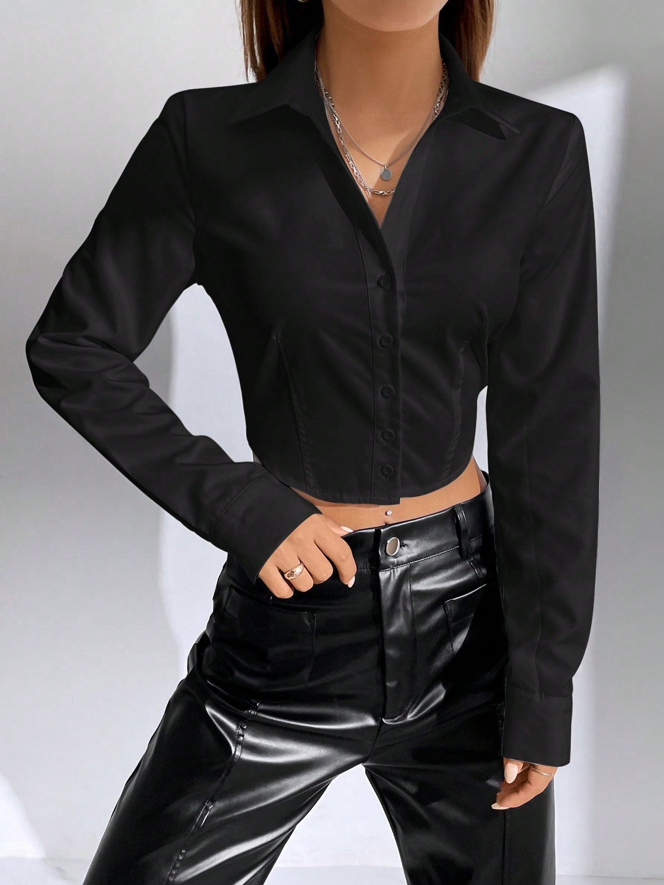 EZwear Solid Button Front Crop Shirt shein
