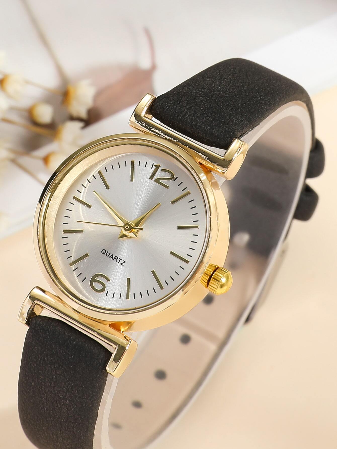 Elegant Round Dial Quartz Watch shein