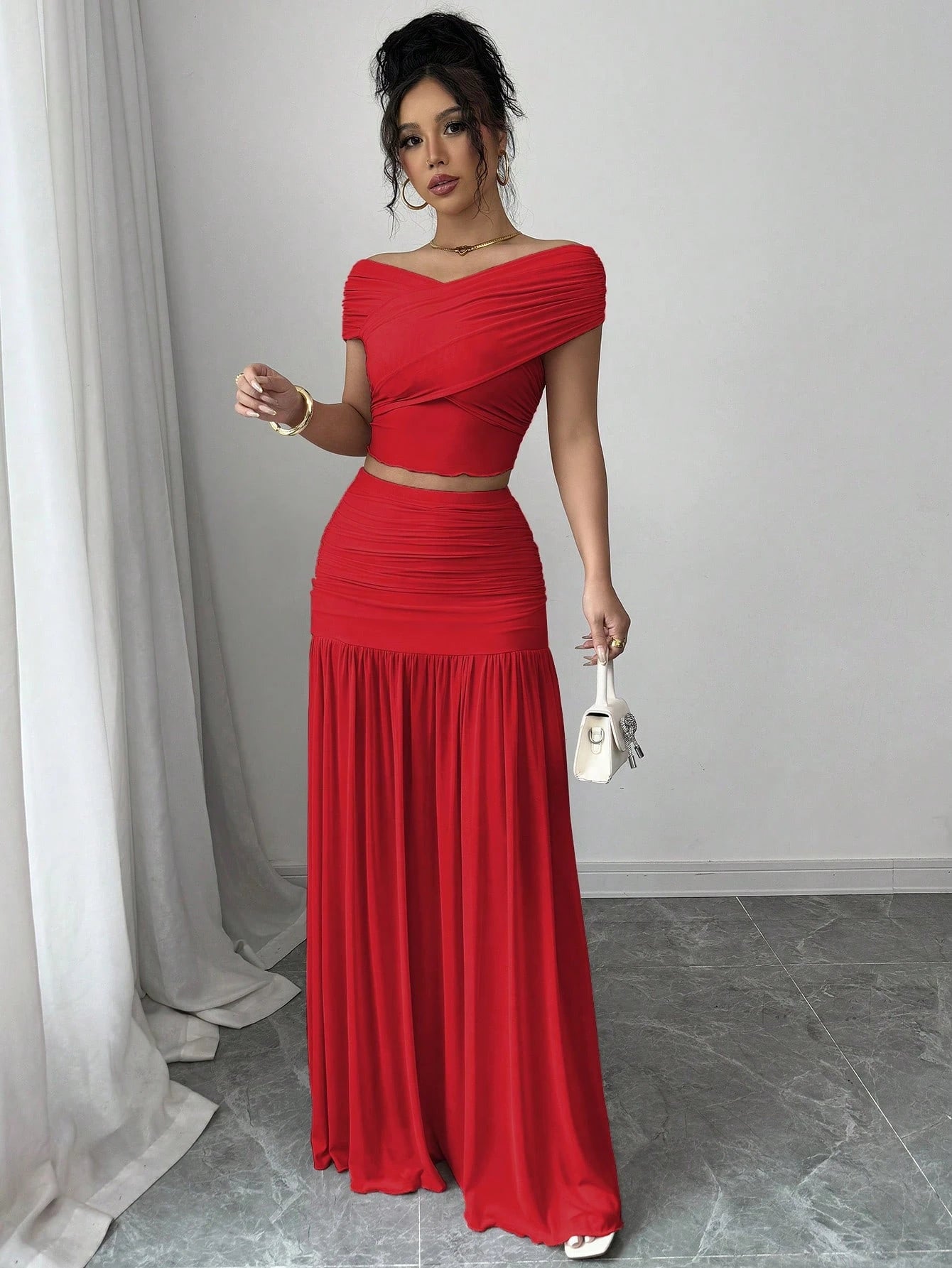 Women Solid Color Fitted Simple Top And Skirt shein