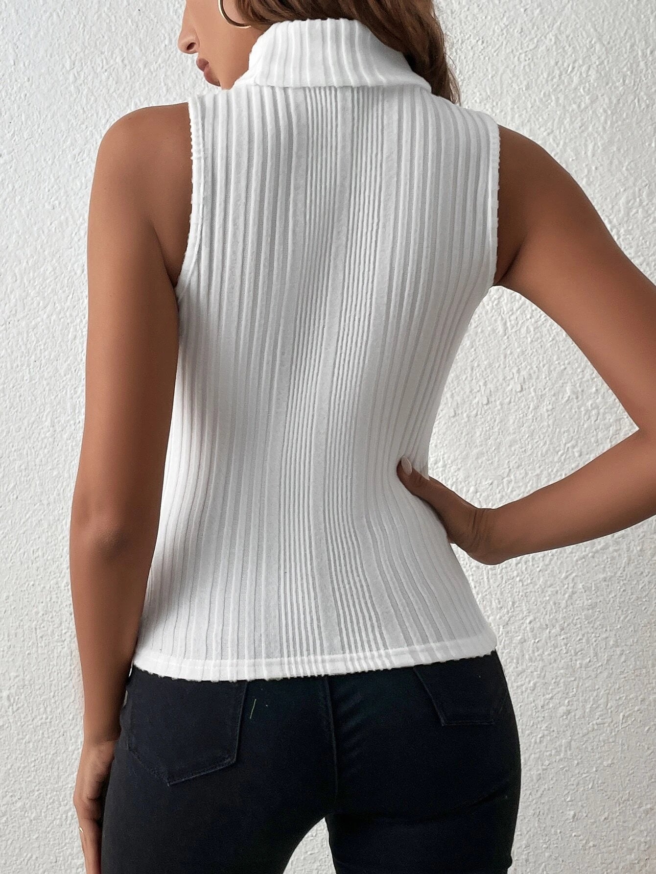 Essnce Turtleneck Ribbed Knit Tank Top shein