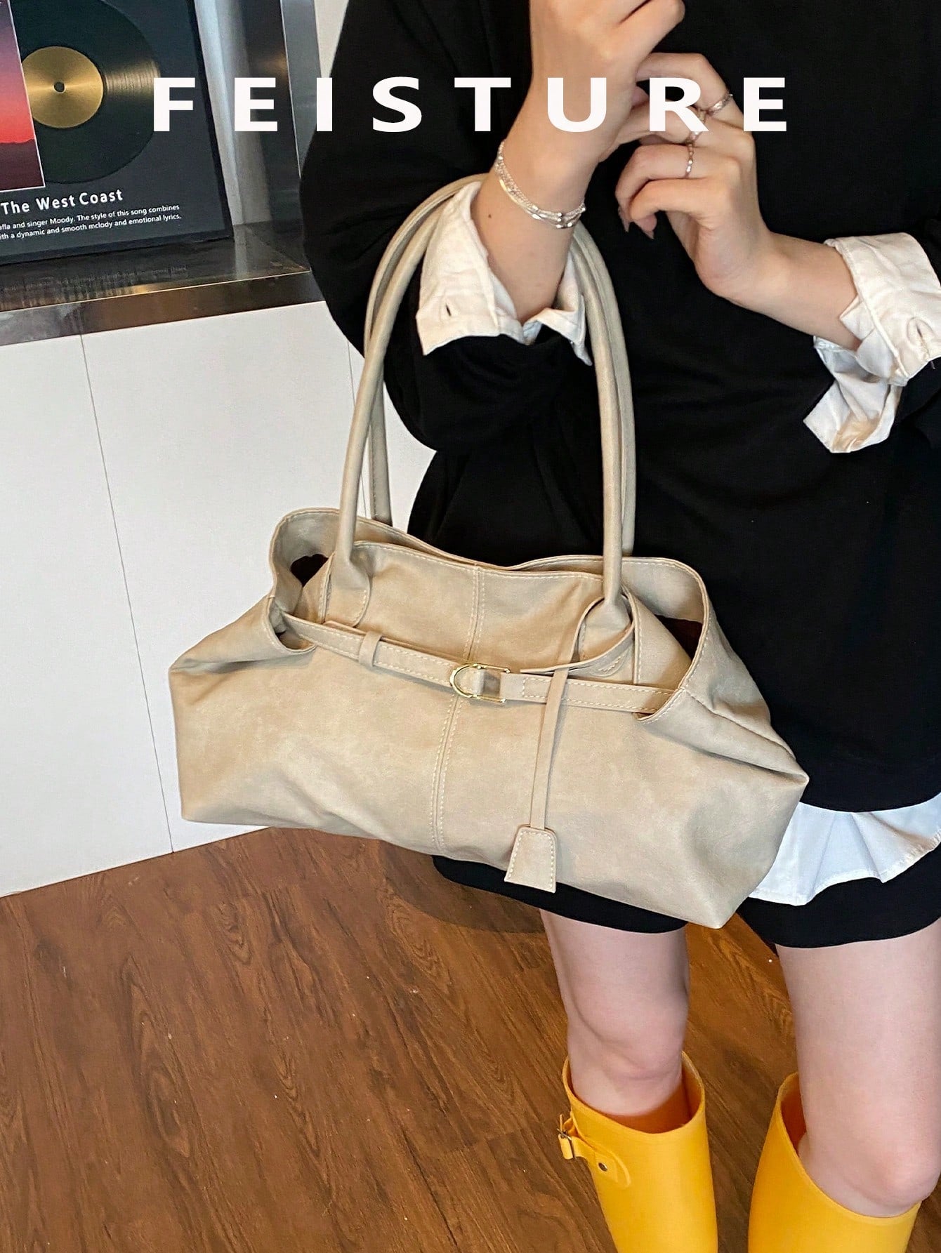 FEISTURE 1pc Spring & Summer Fashion Patchwork Denim Hand Bag shein