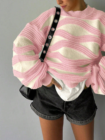 Women Round Neck Wave Stripe Color Collision Long-Sleeved Knit Sweater