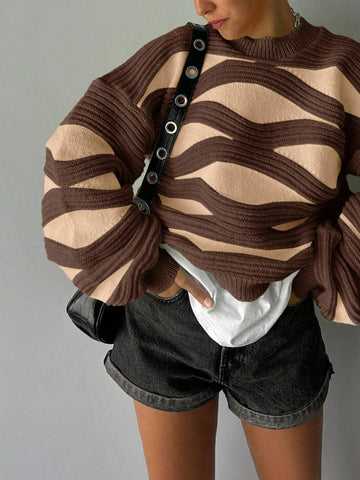 Women Round Neck Wave Stripe Color Collision Long-Sleeved Knit Sweater