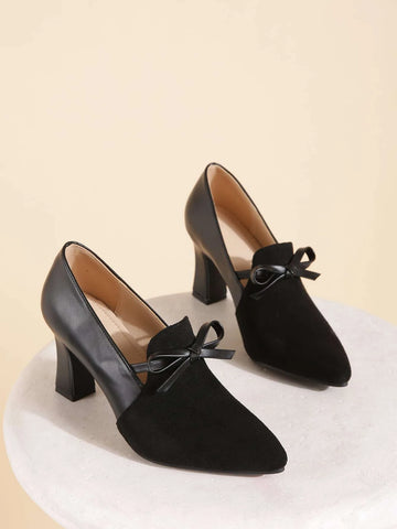 Faux Suede Bow Decor Loafer Pumps shein