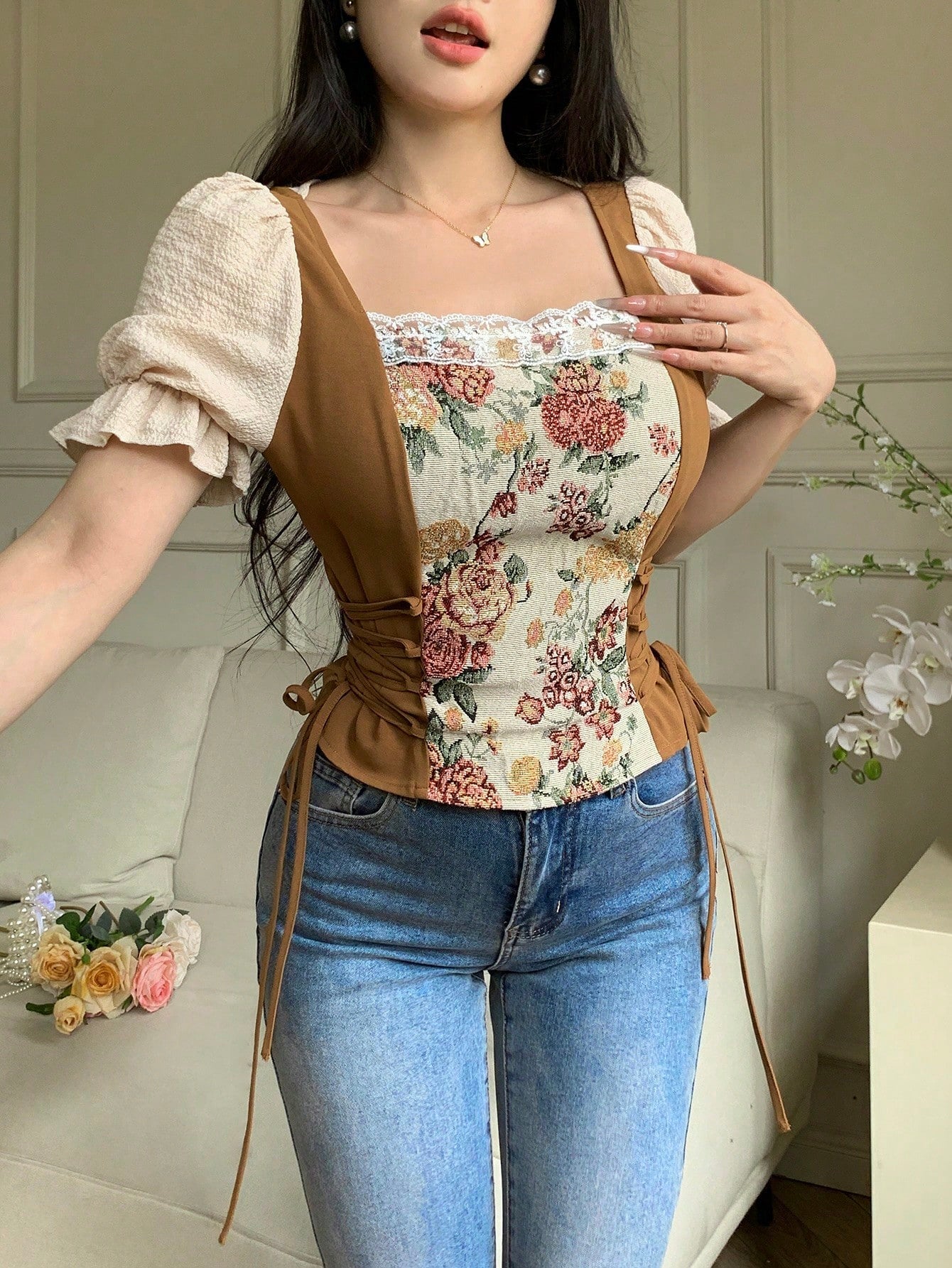 Feyla Women's Casual Simple Short Sleeve Shirt