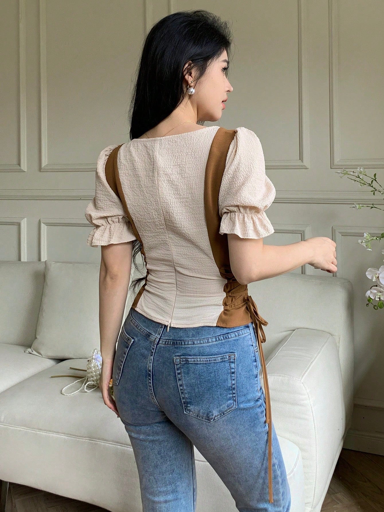 Feyla Women's Casual Simple Short Sleeve Shirt