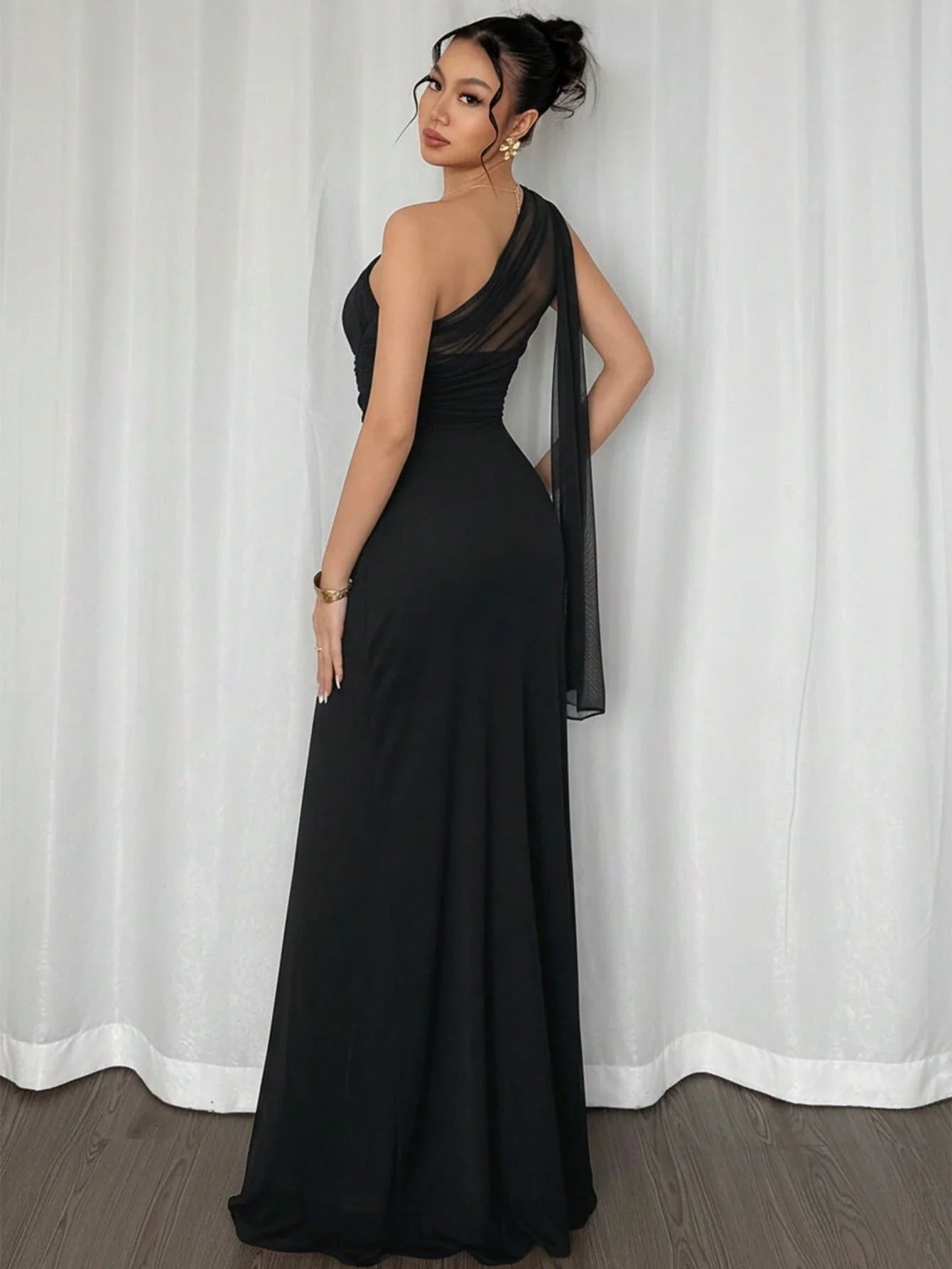 Elegant Off-Shoulder Hip Fishtail Dress shein